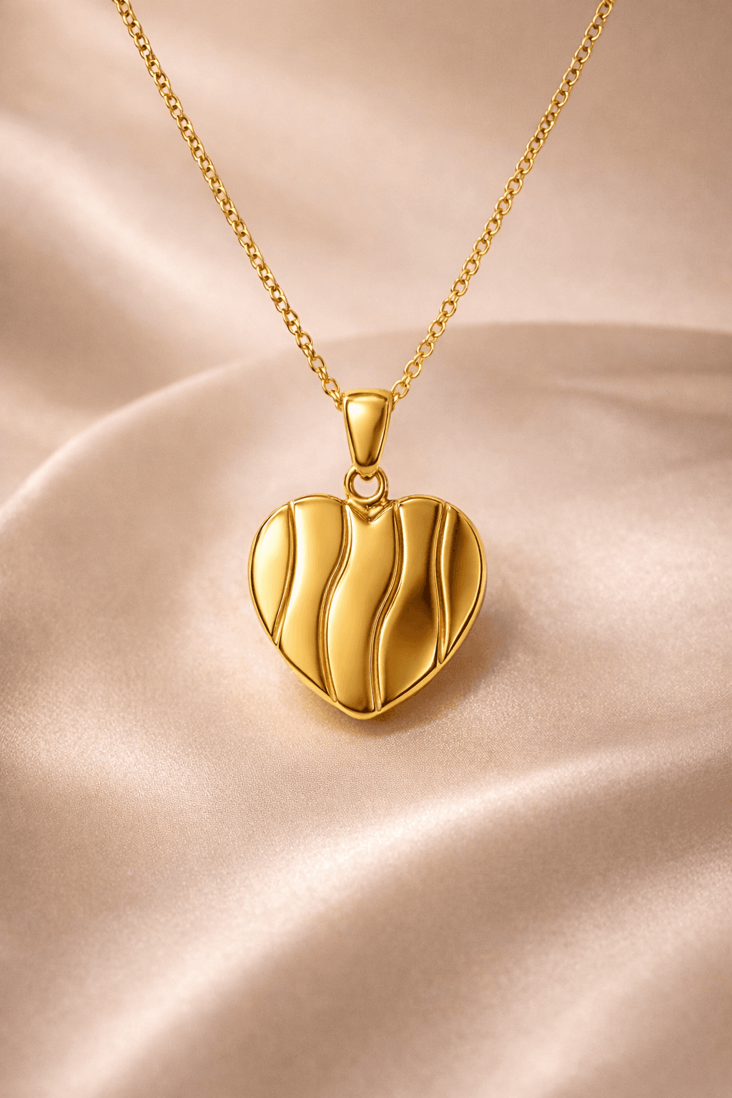 Gold Heart Pendant Necklace